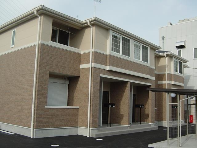建物外観　外観写真（昼）