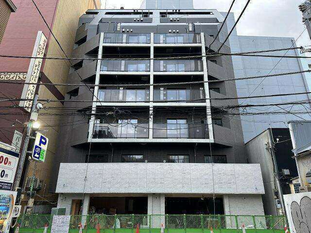 建物外観　オートロック完備