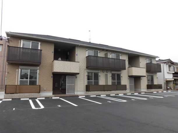 建物外観　外観は落ち着いています