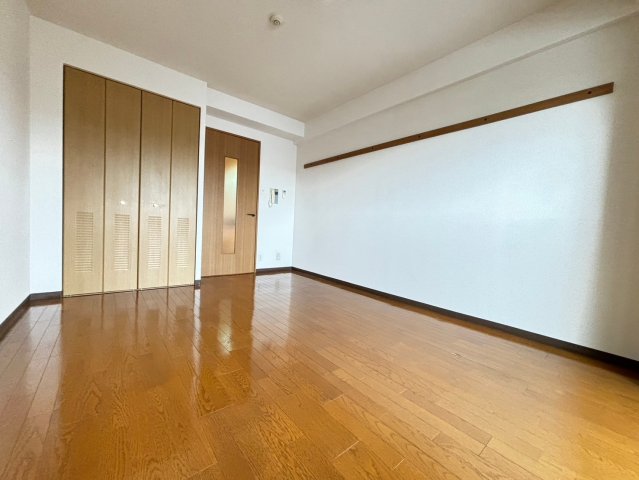 居室・リビング　詳細は、RISUMO江坂本店→06-6155-7137まで♪