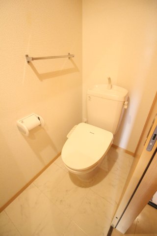トイレ　他号室参考写真