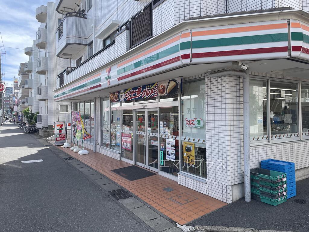 コンビニ　セブンイレブン市川南行徳駅北店（コンビニ）まで174m
