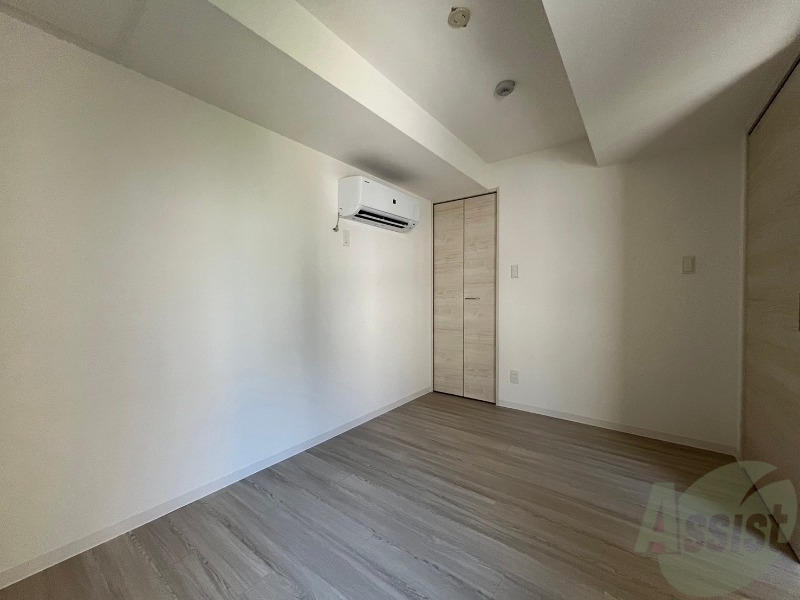 その他部屋・スペース　こちらのお部屋は光が差し込む、温かみのあるお部屋です。
