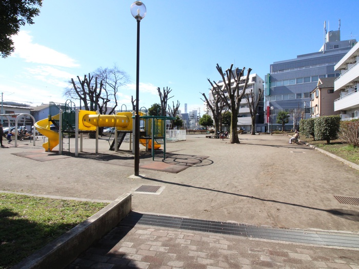 公園　松葉公園（公園）まで30m