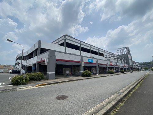 スーパー　ヨシヅヤ 可児店(PATIO)（スーパー）まで593m