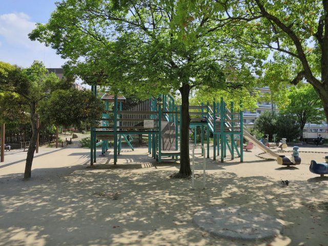 公園　片山北ふれあい公園（公園）まで709m
