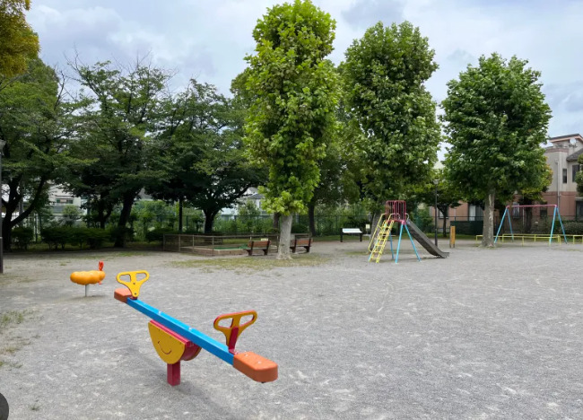 公園　足立区立若松公園（公園）まで531m