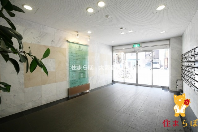 エントランス　共用部の印象も大切に