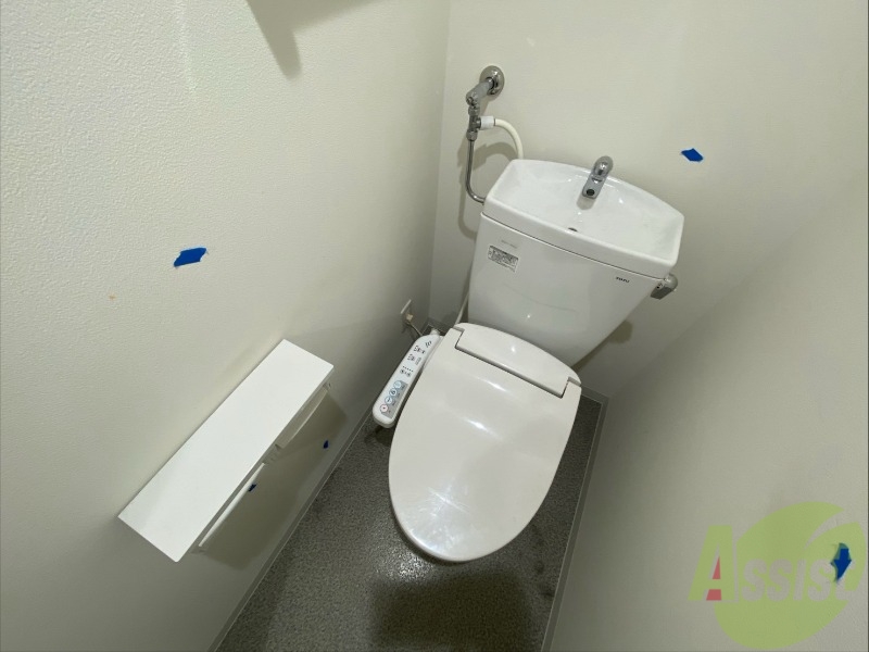 トイレ　こちらはトイレです。清潔感があり、安心して使用できます。