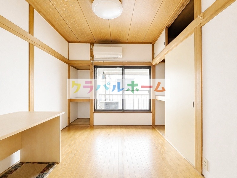 阪急千里線 柴島駅 徒歩6分 2階建 築43年の居間写真