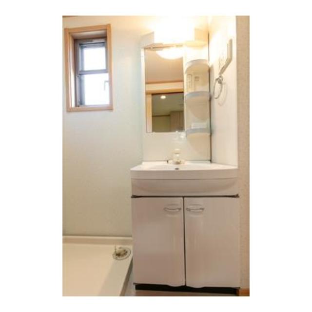 洗面設備　※写真は同タイプ住戸です。