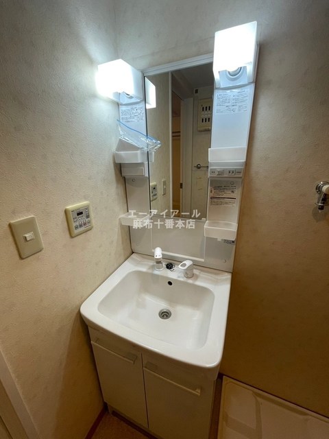 洗面設備　参考写真