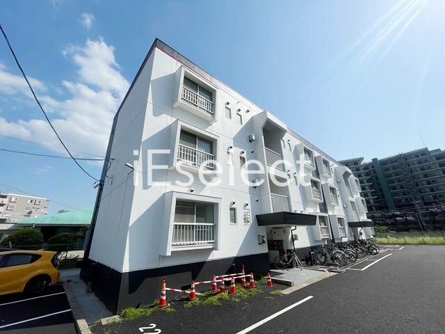 建物外観　リノベーション物件、ペット飼育相談可