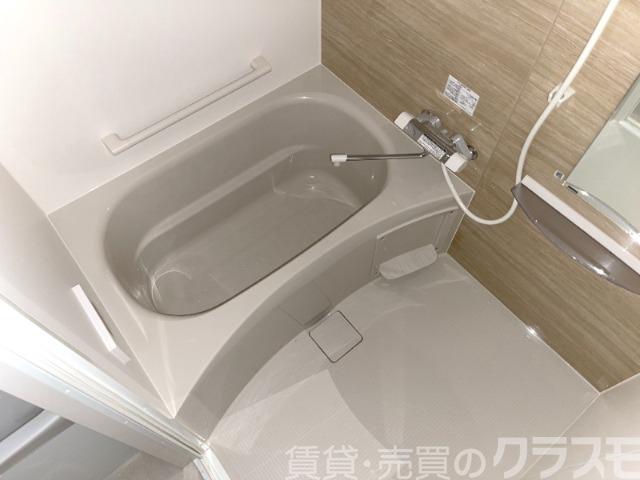 バス・シャワールーム　浴室乾燥機付きバス♪