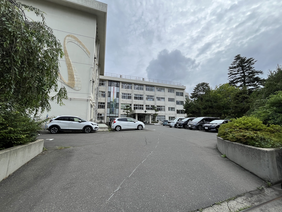 中学校　仙台市立第二中学校（中学校）まで538m