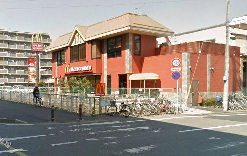 飲食店　マクドナルド曲本店（飲食店）まで513m