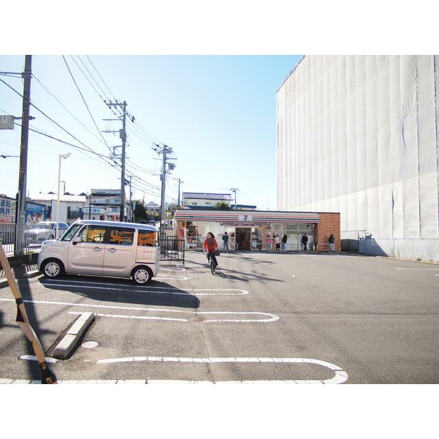 コンビニ　セブンイレブン秦野東海大学前駅入口店（コンビニ）まで269m