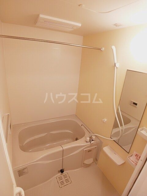 クレメンティ・パークBの風呂写真