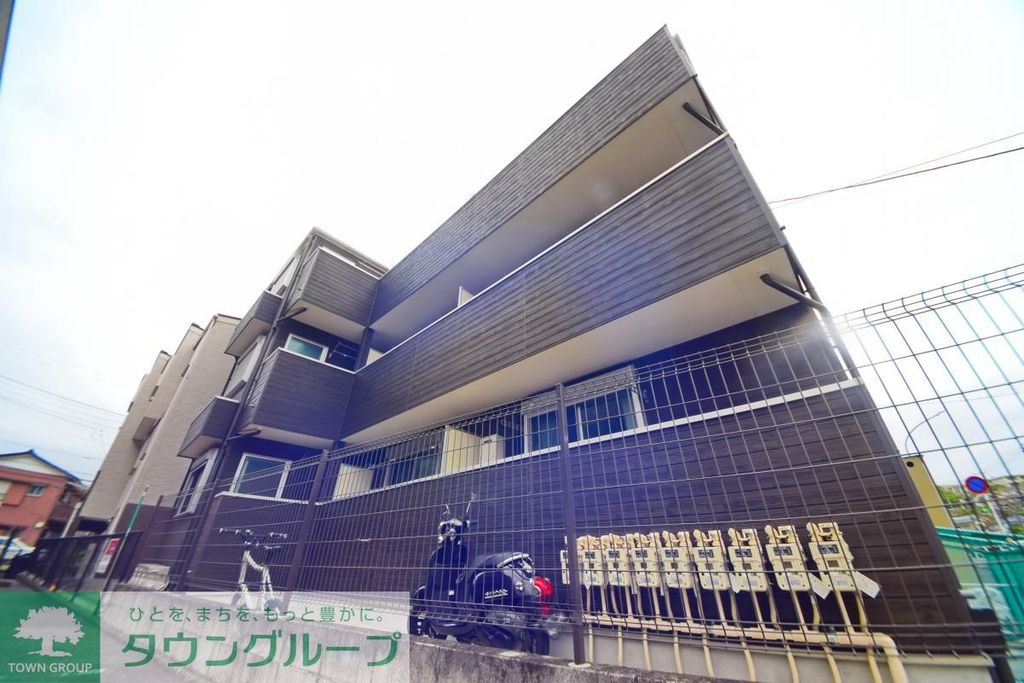 建物外観　★お部屋探しはタウンハウジング上大岡店へ★