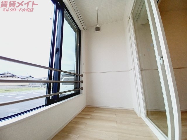 バルコニー　別部屋参考写真