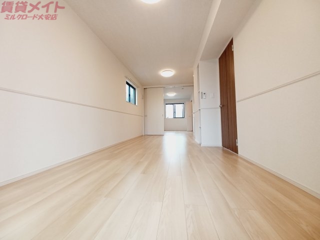 居室・リビング　別部屋参考写真