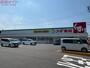 ドラックストア　スギ薬局いなべ店（ドラッグストア）まで210m