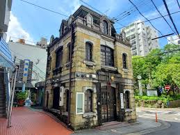 警察署・交番　長崎警察署 丸山町交番（警察署・交番）まで203m