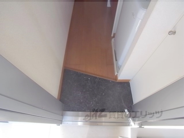 レオパレスみそのの玄関写真