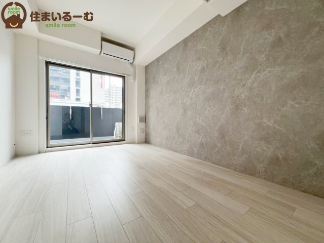 セレニテ蒲生四丁目駅前アリエの居間写真