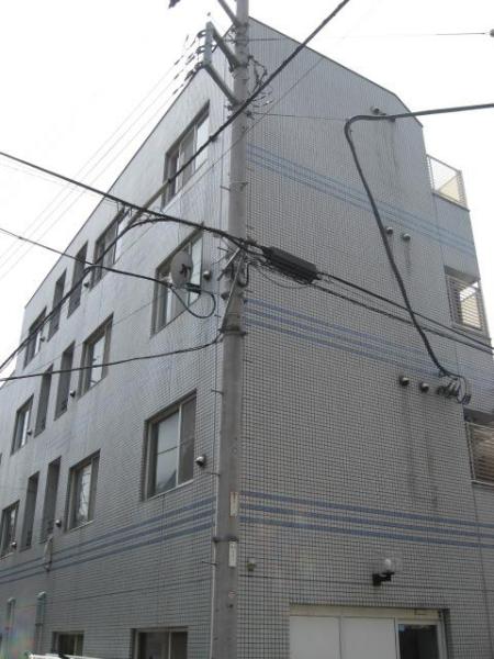 建物外観　戸部駅徒歩10分のマンションです