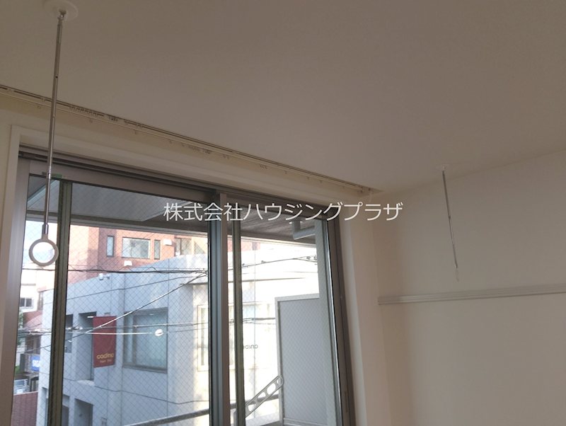 その他　雨の日も安心♪　室内干し設備