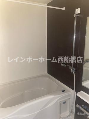 ＪＲ総武線 下総中山駅 徒歩17分 4階建 築9年の風呂写真