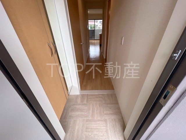 玄関　物件画像