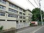 中学校　世田谷区立上祖師谷中学校（中学校）まで632m