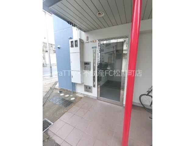 エントランス　マンション共用部分（オートロック付）