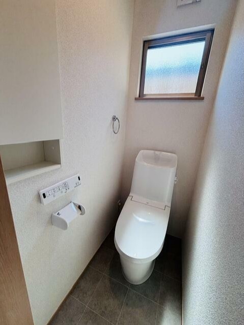 ヴィラ新鎌ヶ谷1号棟のトイレ写真