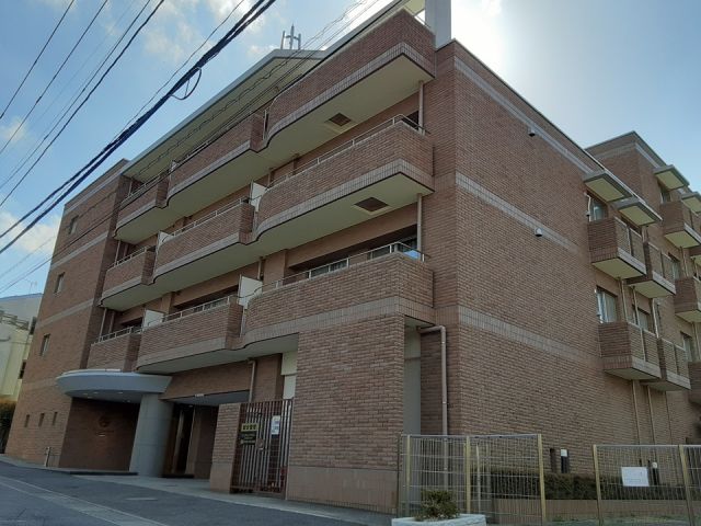 ブルームライフ向ヶ丘遊園の外観写真