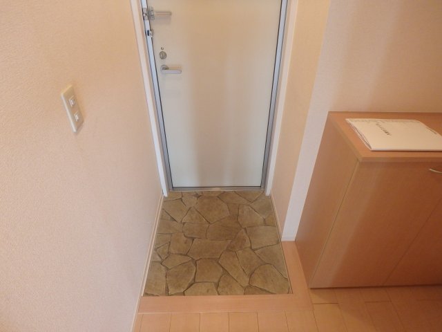 玄関　明るい玄関です