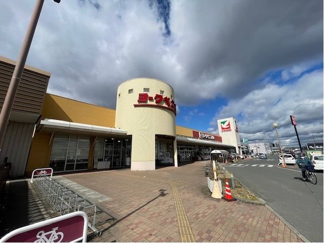 スーパー　ヨークベニマル石巻蛇田店（スーパー）まで800m