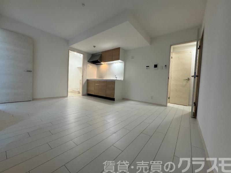 D porta Sunlitの居間写真