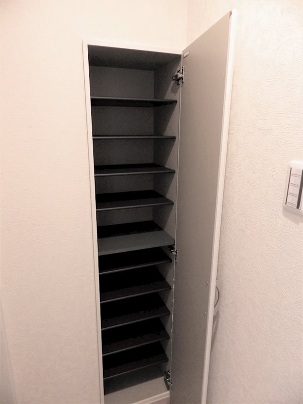 玄関　モデルルーム