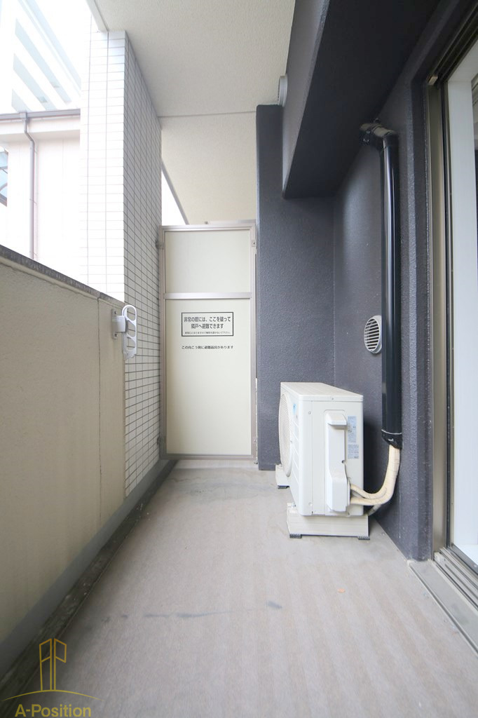 バルコニー　WING TERRACE MINAMIHORIE