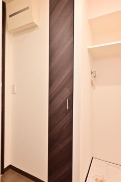 その他設備　リネン庫
