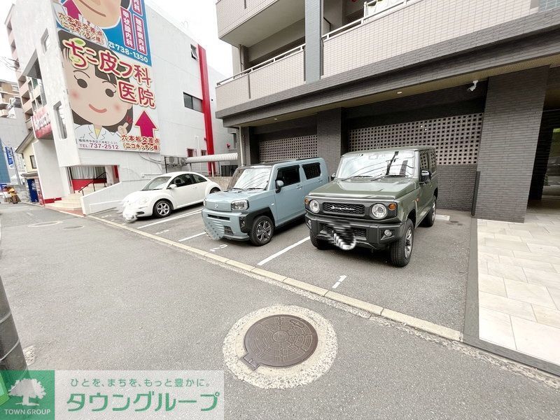 駐車場　駐車場