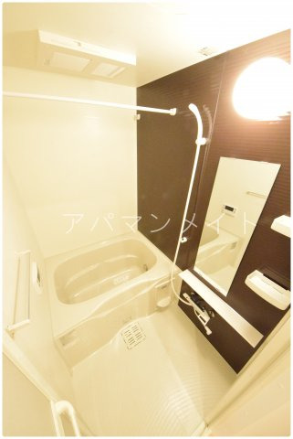 バス・シャワールーム　追い焚き機能付き