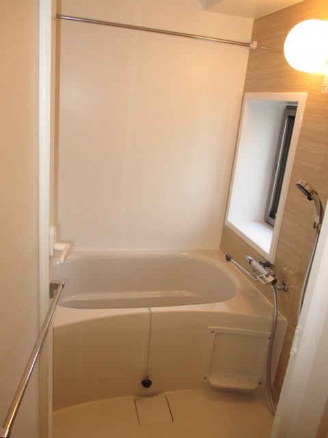 バス・シャワールーム　バスルーム