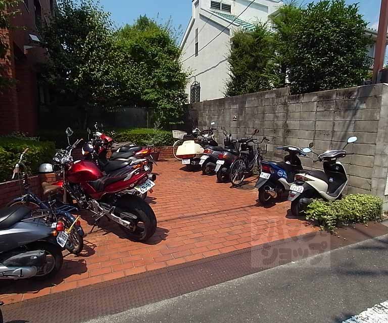その他共有部分　バイク駐輪可能