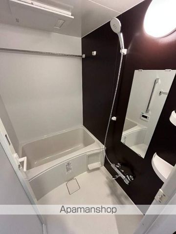 都営浅草線 本所吾妻橋駅 徒歩8分 7階建 築4年の風呂写真