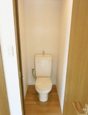 トイレ　参考写真です。
