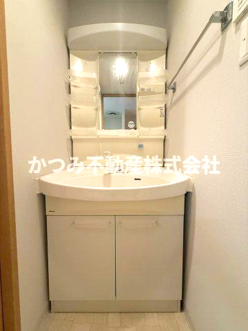 洗面設備　参考：他号室写真